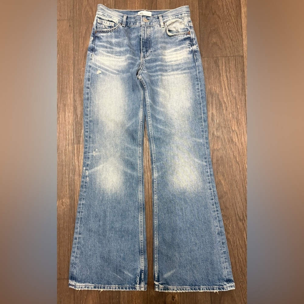 ZARA Wide Leg Denim Jeans Medium Wash Size 4 Distressed